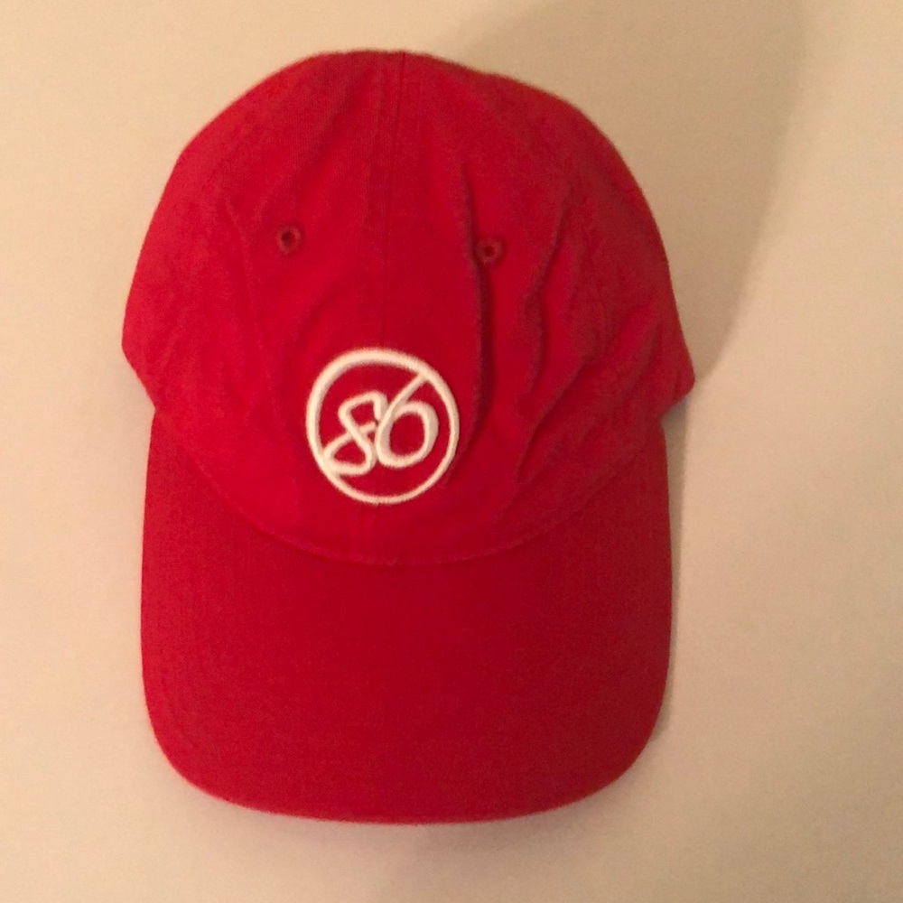 Red Cap 86ers NEW